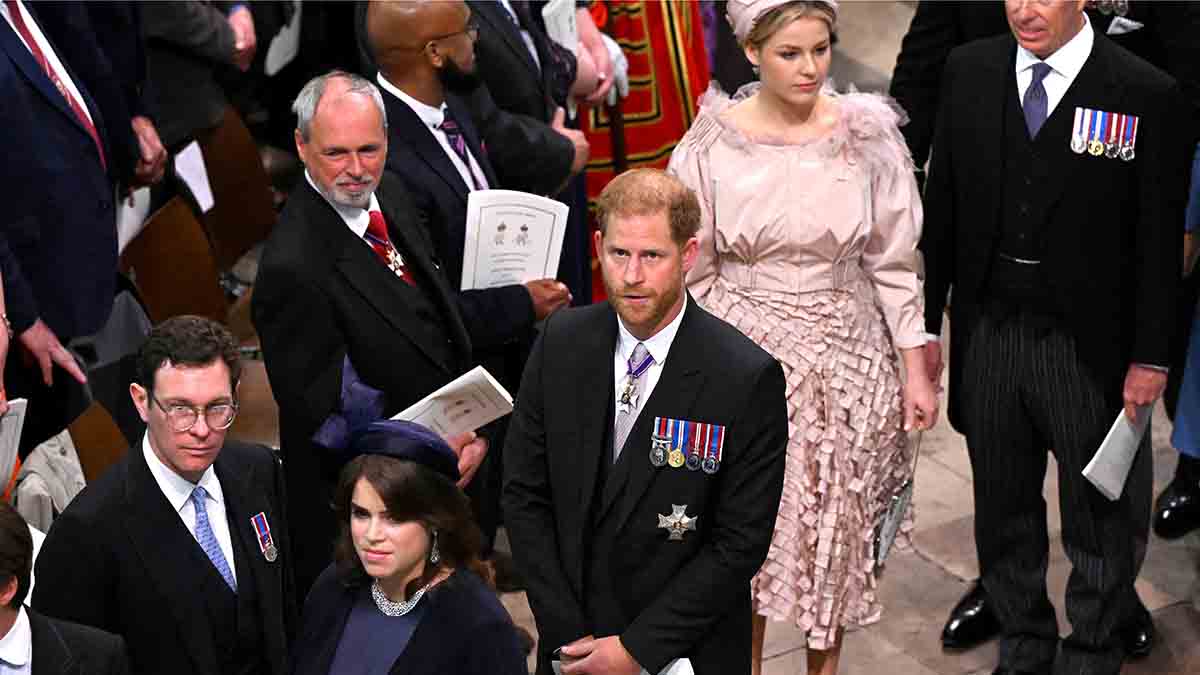 Coronación del Rey Carlos III Por qué el Príncipe Harry fue a la