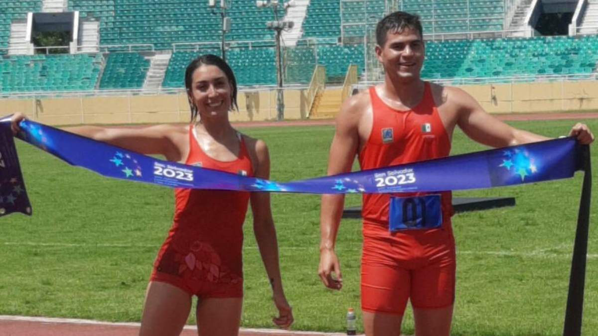 Mariana Arceo Y Duilio Carrillo Entregan A M Xico La Medalla De Oro En