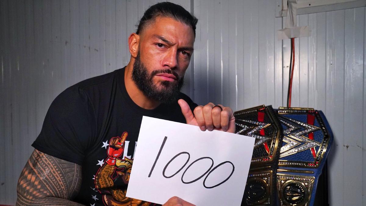 WWE México 2023 Roman Reigns vence a Rey Mysterio y retiene el