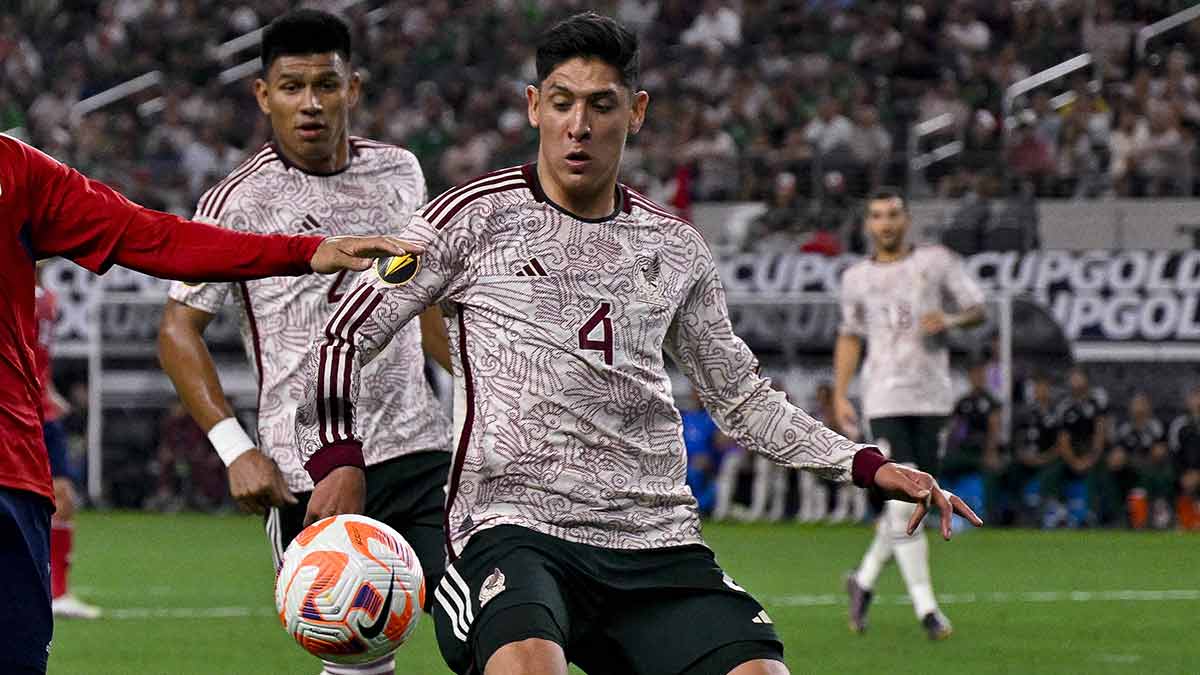 Edson Álvarez a un paso de cumplir el sueño de jugar en la Premier ya