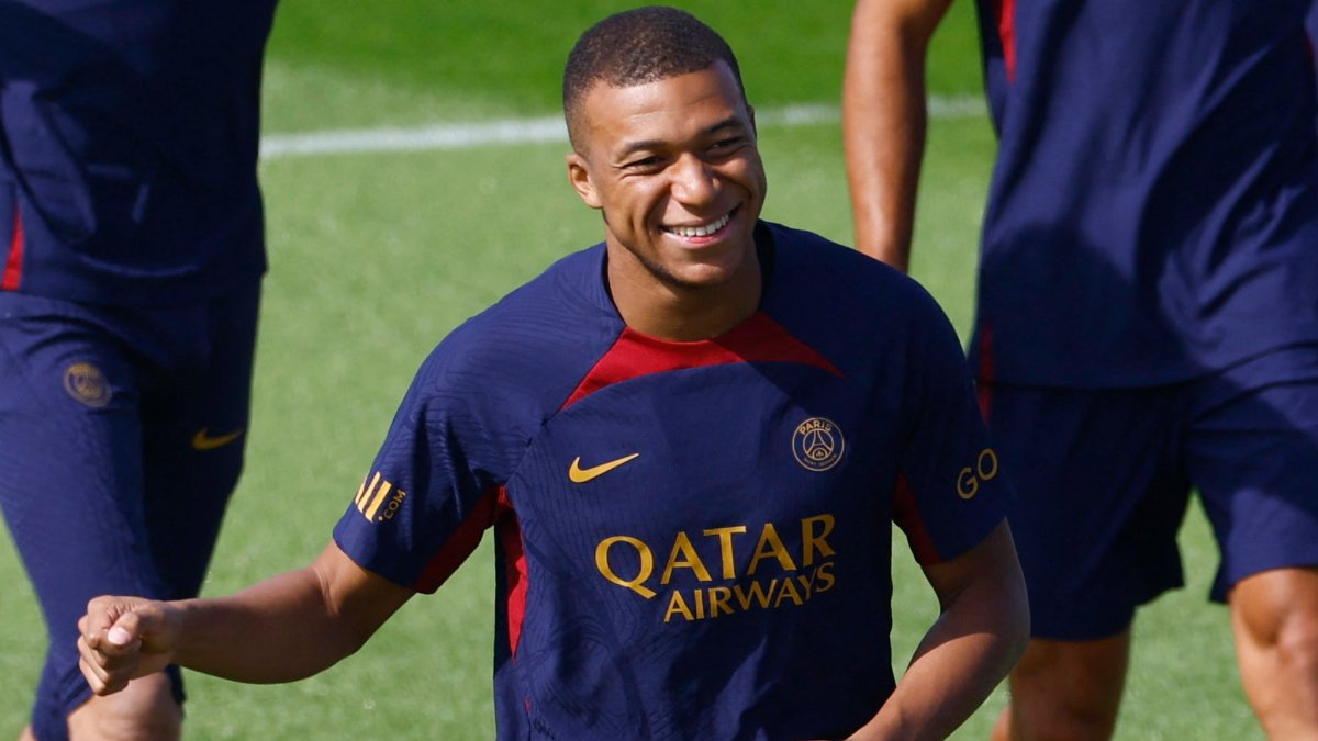 Está de vuelta El PSG reincorpora a Kylian Mbappé y ya entrena con el