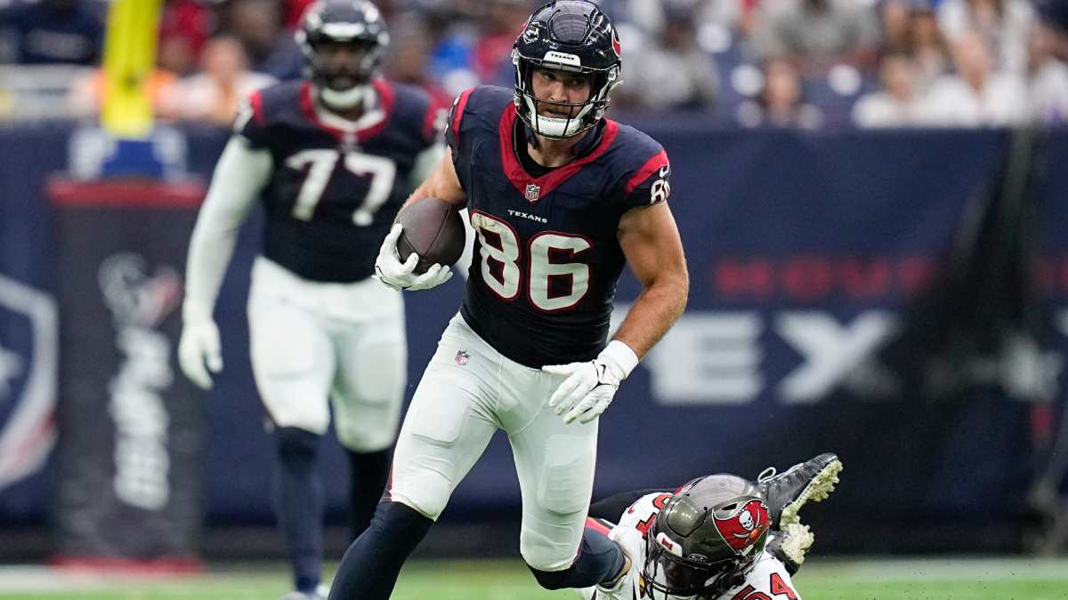 Dalton Schultz Signs Extension With Houston Texans Archysport