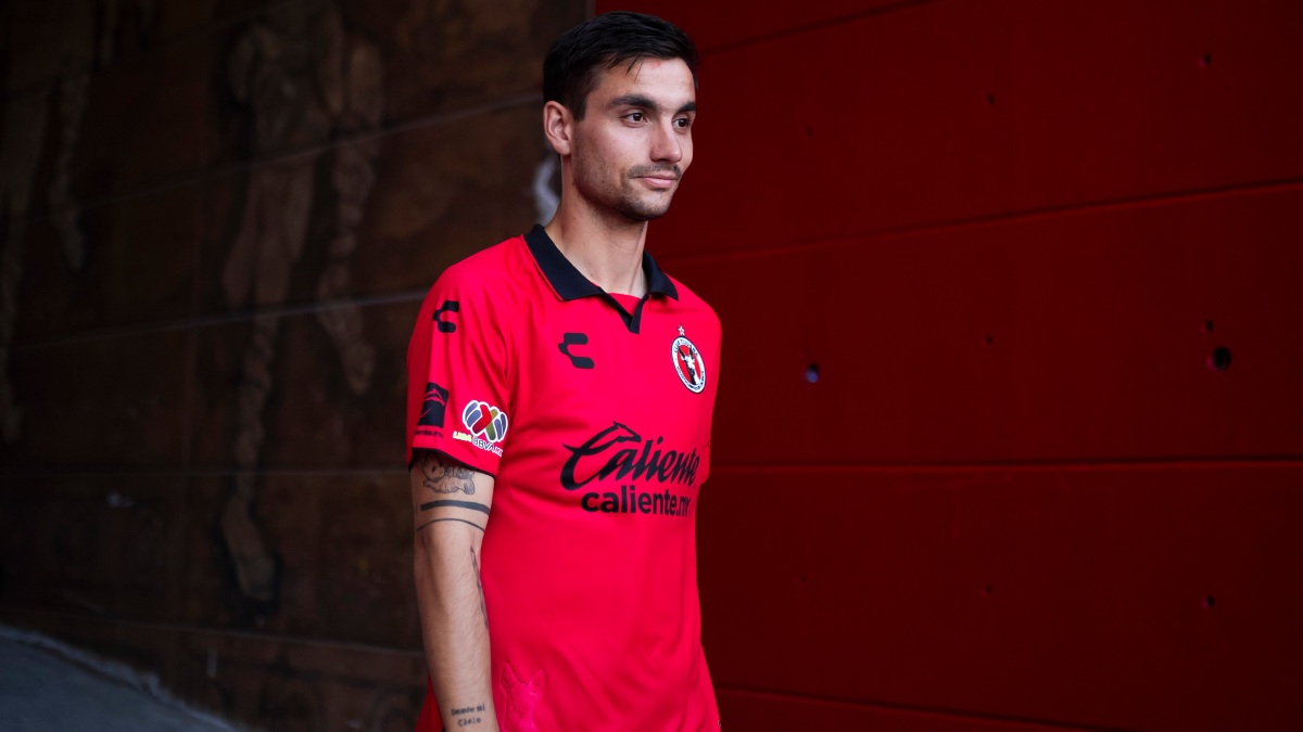 Xolos Presenta A Unai Bilbao Y Emanuel Reynoso Como Sus Nuevos