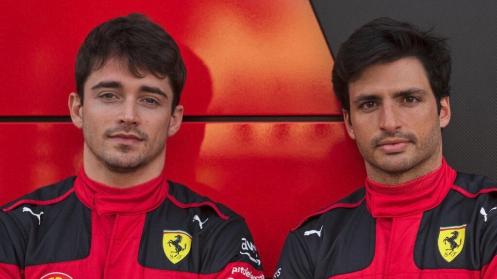 Charles Leclerc y Carlos Sainz Jr,, pilotos de Ferrari