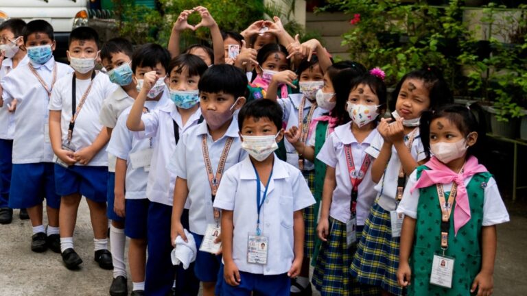 PAEB: ¿Cuándo se abre la página para cambiar a tu hijo de escuela y turno en Edomex? Fechas y requisitos para el trámite