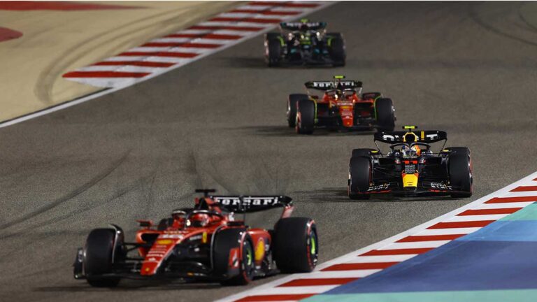 Checo Pérez asegura que aprendió sobre el funcionamiento de Ferrari en el GP de Bahréin