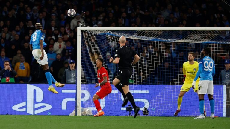 Napoli 3-0 Frankfurt: resumen y goles del partido por la vuelta de los octavos de final de la Champions League