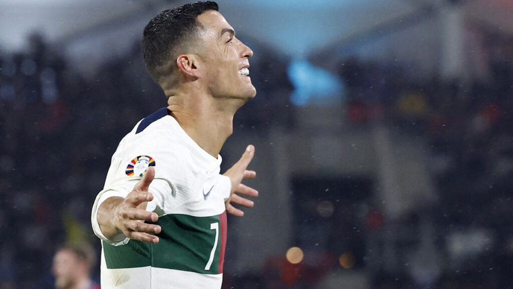Cristiano Ronaldo marcó dos goles con Portugual
