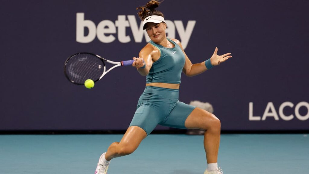 Bianca Andreescu durante el partido en el que se lesionó | Reuters 