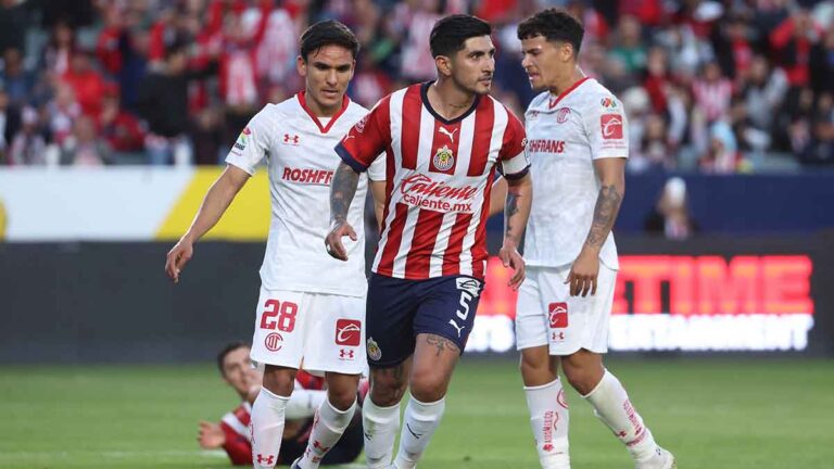 Chivas y Toluca cierran gira por Estados Unidos con un empate en California
