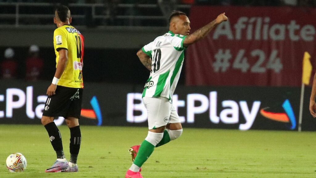 Jarlan Barrera celebra su gol ante el Pereira. Vizzor Image.