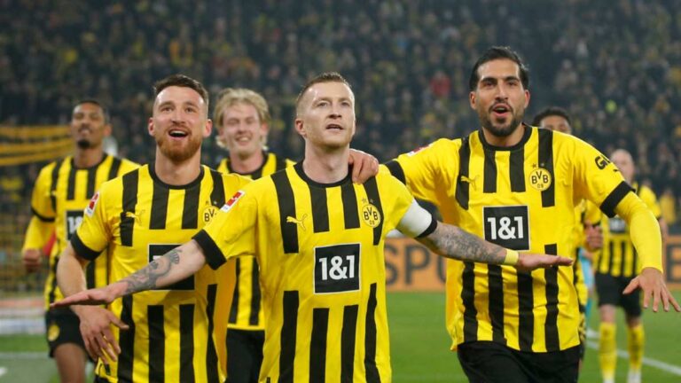 Borussia Dortmund llega a 10 triunfos consecutivos y toma la punta de la Bundesliga