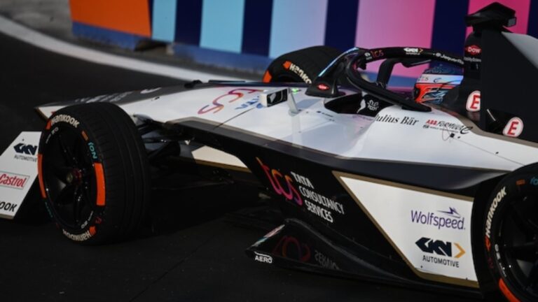 Fórmula E: Mitch Evans se lleva la peleada carrera en Sao Paulo