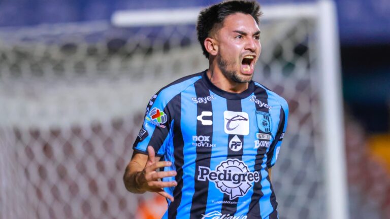 Querétaro consigue su primera victoria del torneo ante Toluca