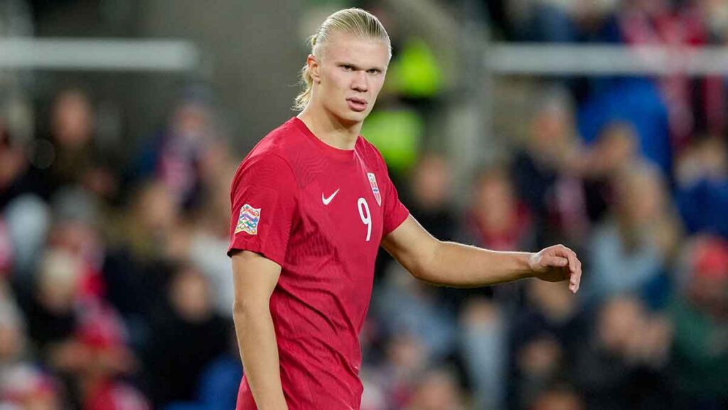 Erling Haaland se lleva un fuerte susto con la selección de Noruega; podría perderse el partido ante Escocia