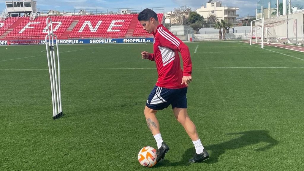 James regresa a la convocatoria de Olympiacos.