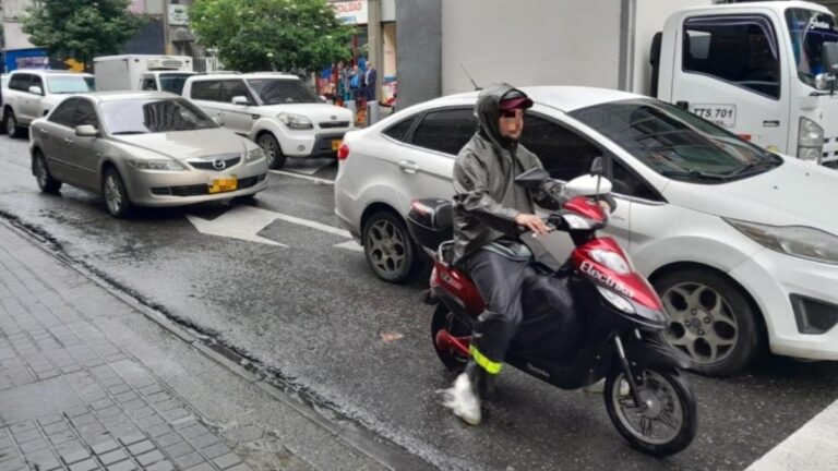 Nueva regulación podría afectar a miles de conductores en Bogotá: aliste su licencia, Soat y más