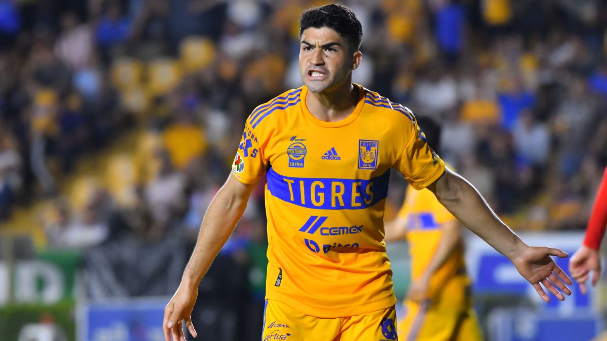 Nicolás Ibáñez reconoce la presión que hay en Tigres ClaroSports