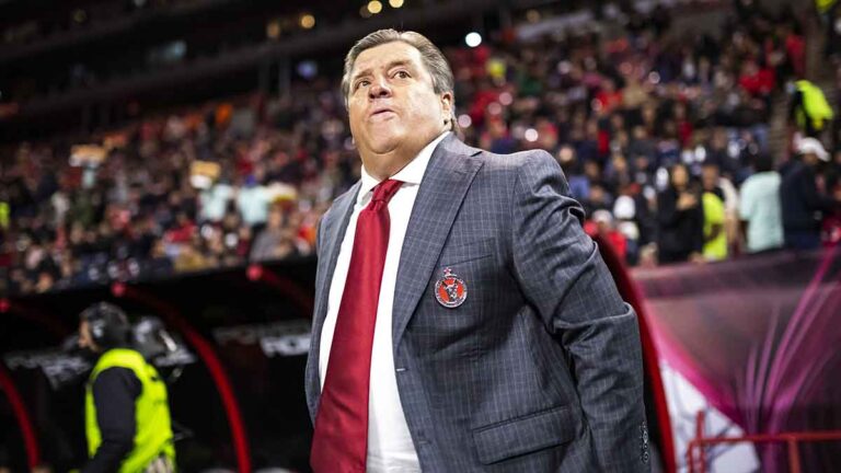 Miguel Herrera: “No es fácil remontar un 3-0, te pega en todos lados”