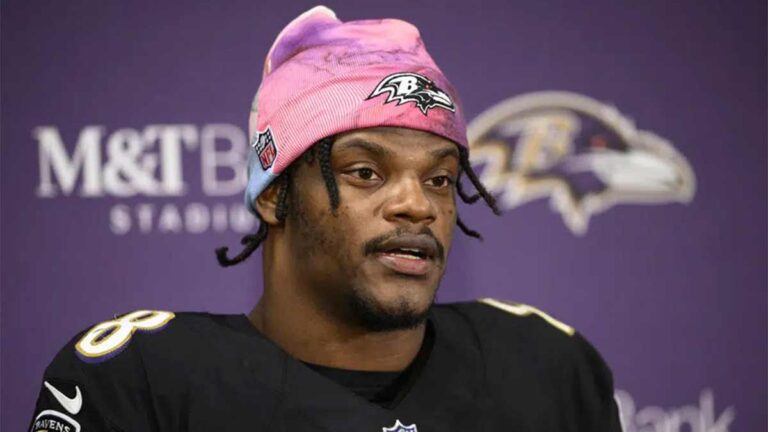 ¿No volará más con los Ravens? Lamar Jackson solicita su cambio de equipo: “Tuve que tomar una decisión que fuera lo mejor para mi familia y para mí”