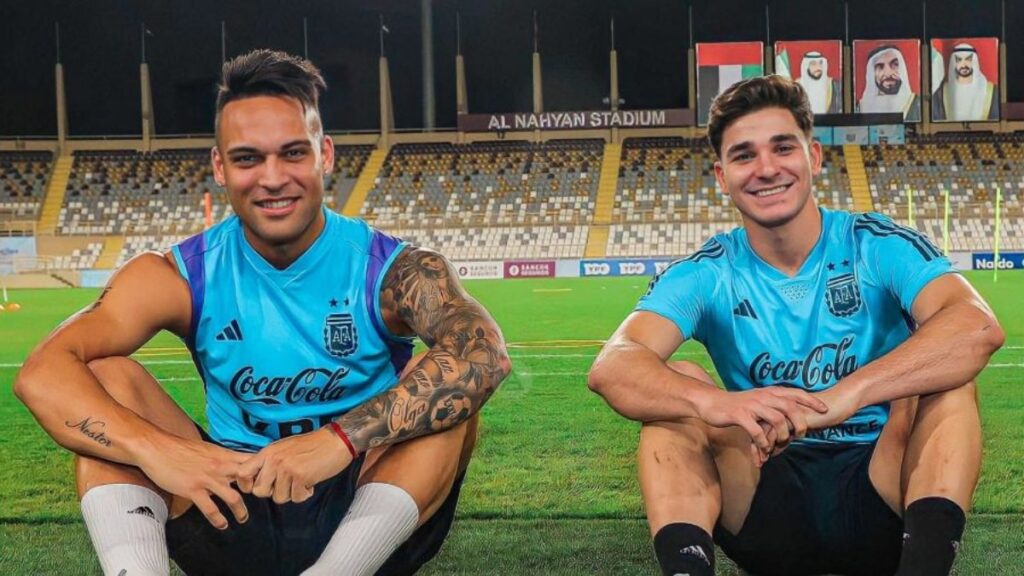 Lautaro Martínez y Julián Álvarez, los '9' de la Selección Argentina