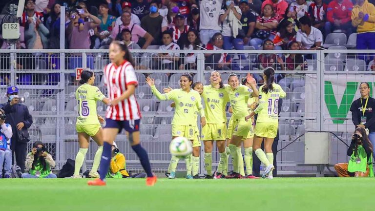 América se lleva el Clásico Nacional y salta al segundo lugar de la Liga MX Femenil