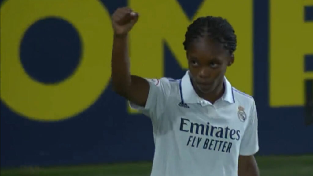 Linda Caicedo celebra su primer gol con el Real Madrid Femenino.