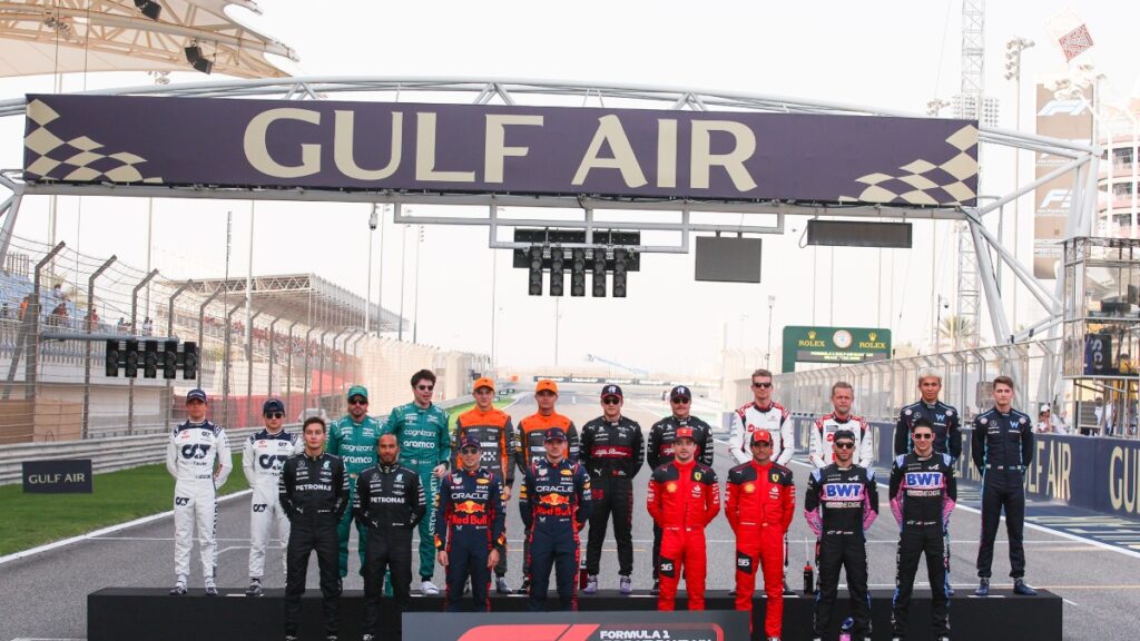 Los Pilotos Que Rodaran En El Asfalto En La Temporada    De La Formula 1 F1