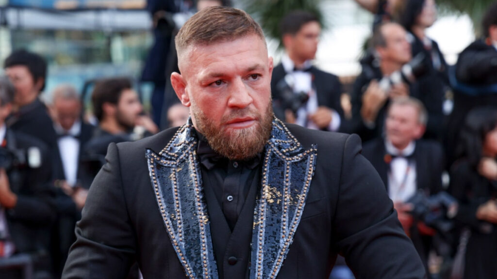 Conor McGregor sigue sin regresar al octágono de UFC | AP
