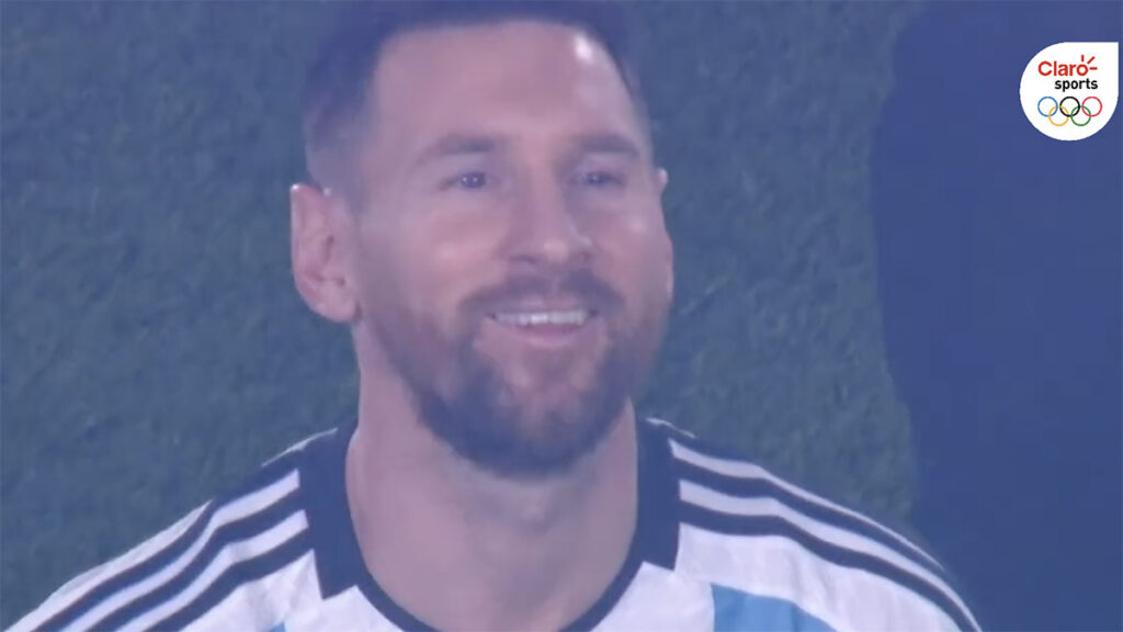 Leo Messi, emocionado por el recibimiento en Argentina