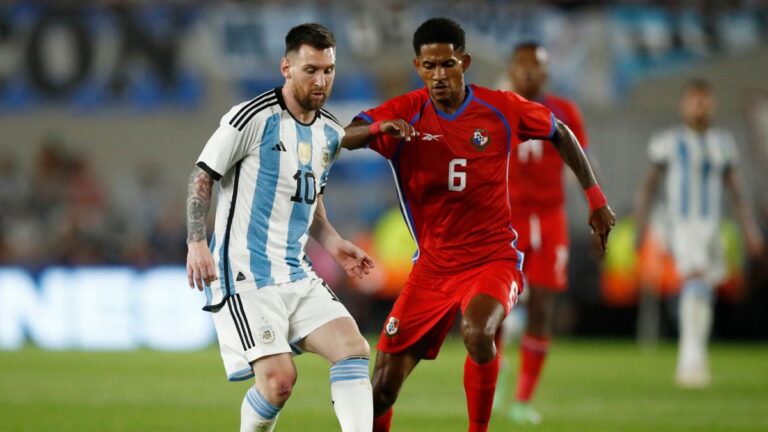 Messi marca en la victoria de Argentina ante Panamá, en el regreso de la albiceleste tras ganar la Copa del Mundo