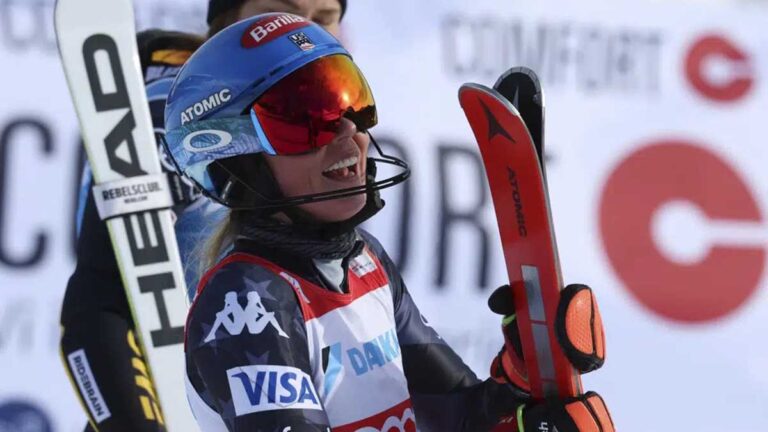 Mikaela Shiffrin logra su victoria número 87 y es la esquiadora con más triunfos en la historia