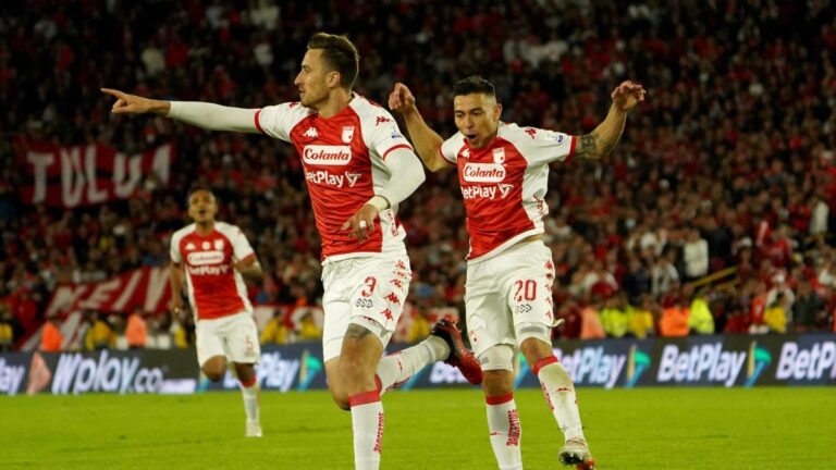 Santa Fe castiga a un pasivo América de Cali