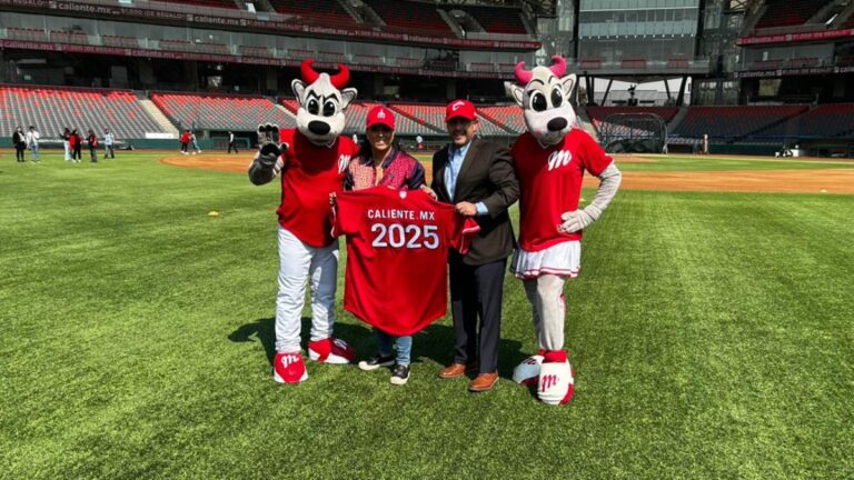 Caliente.mx se une a Diablos Rojos en una alianza para seguir con el crecimiento del béisbol en México