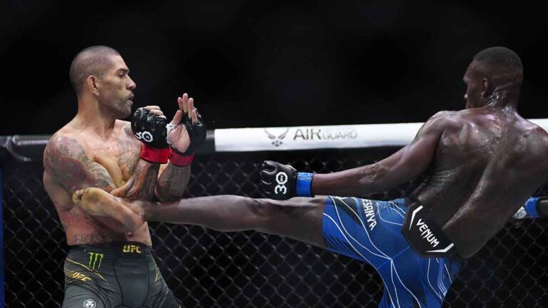 ¿Cuánto dinero ganó Israel Adesanya por el nocaut a Alex Pereira en UFC 287?