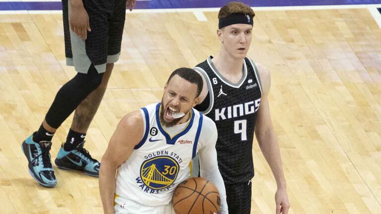 Curry hace historia y los Warriors acaban con los Kings para citar en las semifinales de Conferencia ante Lakers de LeBron James