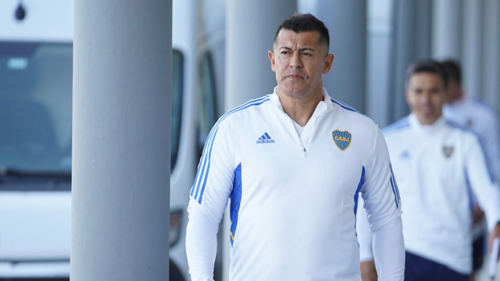 Jorge Almirón llega a Boca Juniors. - @BocaJrsOficial.