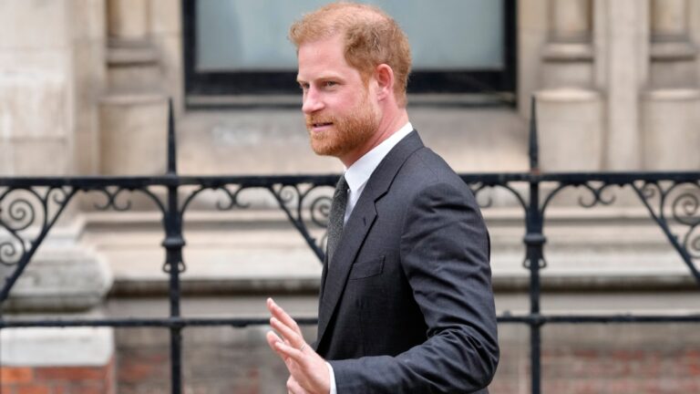 El príncipe Harry sí asistirá a la coronación de su padre, el rey Carlos III