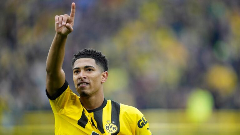 El Dortmund podría cortar la racha del Bayern de 10 títulos consecutivos en la Bundesliga