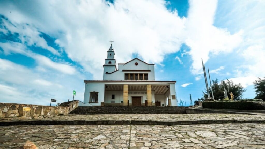 Monserrate, cerro de Bogotá.