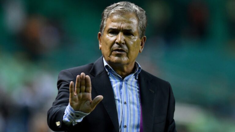 Jorge Luis Pinto critica a Néstor Lorenzo por sus declaraciones: “Es un irrespeto para el fútbol colombiano”