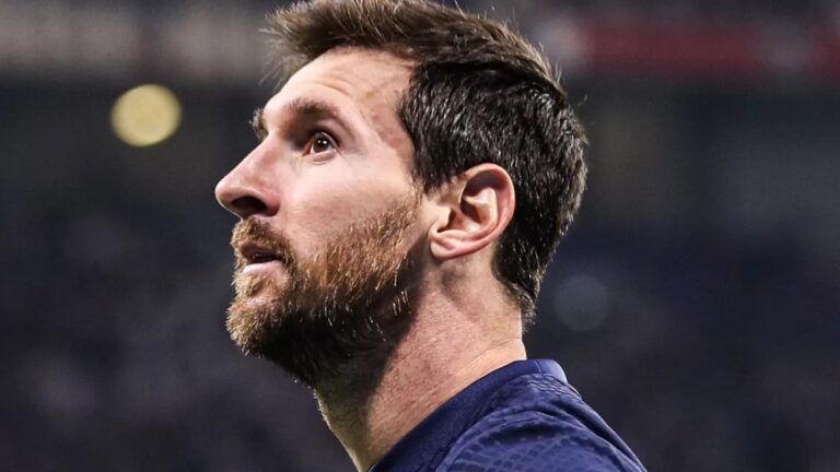 El consejo de un campeón del mundo a Messi: “No tiene que volver al Barcelona, hay mucho lío, va a estar mejor en Francia”
