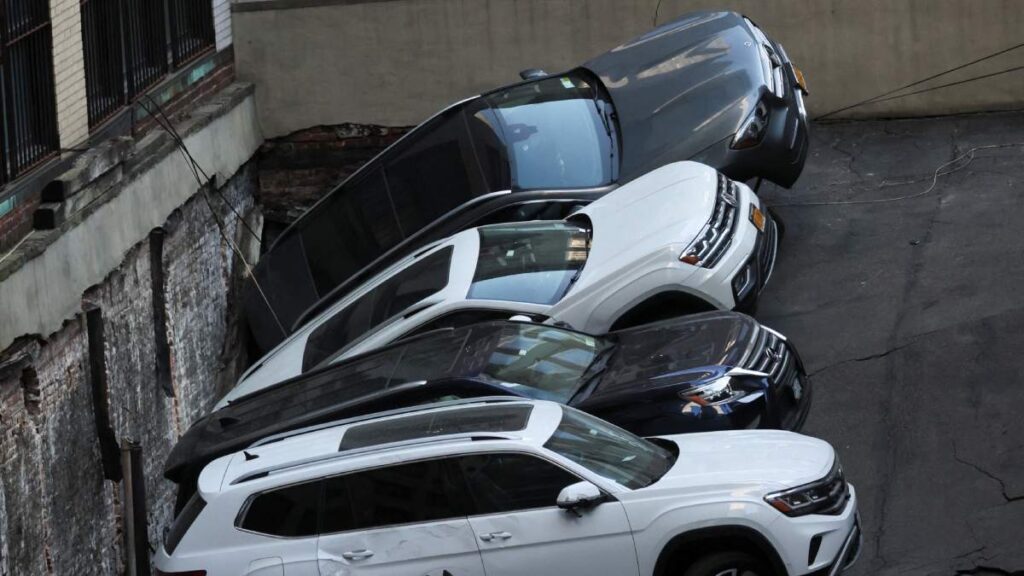 Colapso de un estacionamiento en Nueva York | MCDERMID; Reuters