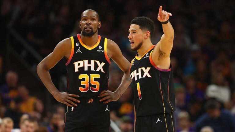 Devin Booker y Kevin Durant se combinan para más de 60 puntos y los Suns empatan la serie de playoffs ante Clippers