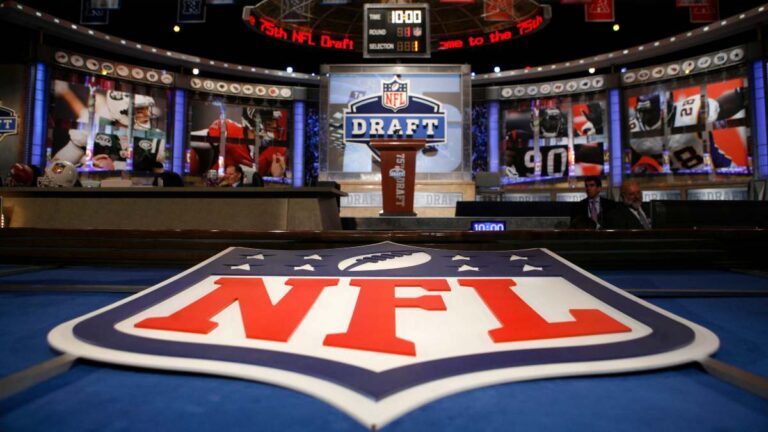 Las fechas clave de la temporada baja de la NFL 2024: cuándo es el Combine, Draft, la agencia libre…