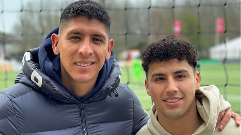 Edson Álvarez y Jorge Sánchez acudieron a las instalaciones del Ajax para apoyar al Pachuca en la Ajax Future Cup.