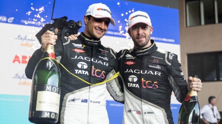 Mitch Evans gana en Berlín y Jaguar logra su primer doblete en la Fórmula E