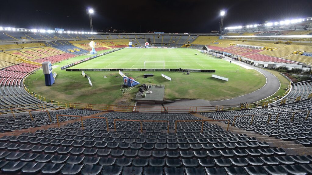 Aspecto de las tribunas vacias del estadio El Campín/VizzorImage.