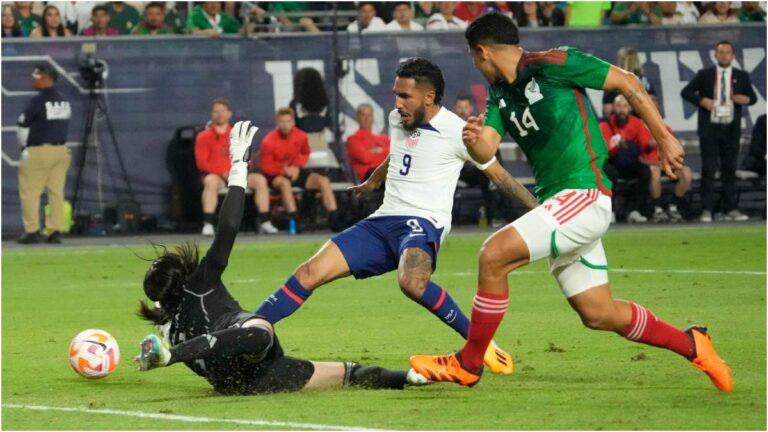 Ferreira rescata un agónico empate para el USMNT contra México