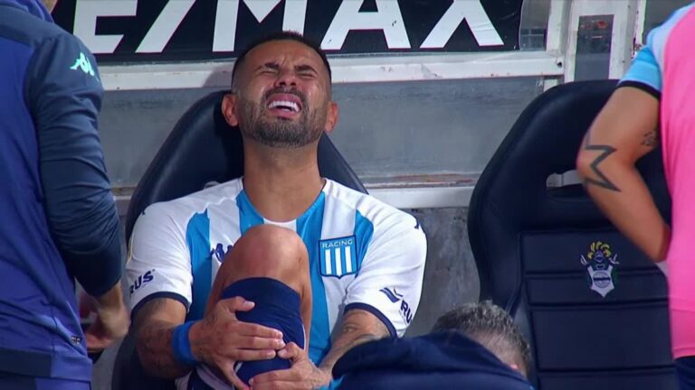 Edwin Cardona sufre insólita lesión en su primer partido de Liga como titular en Racing